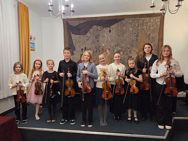 Koncert klasy skrzypiec uczniów p. Angeliny Jagodzińskiej