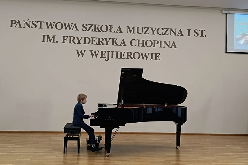 Sukces Stefana w konkursie pianistycznym