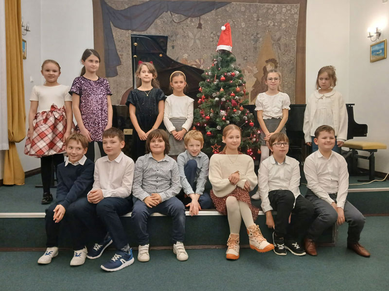 Mikołajkowy Fortepianowy Koncert Drugoklasistów